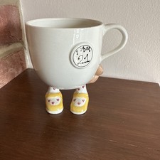 I AM 21 BIRTHDAY MUG walking