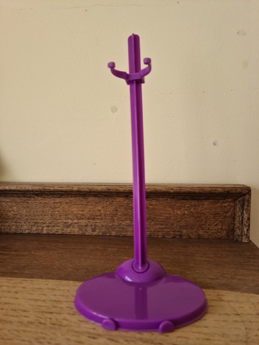 06054 doll stand for - doll,