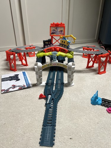 Multiple thomas train track - thomas,