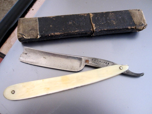 Greaves vintage bakelite cut - bakelite,