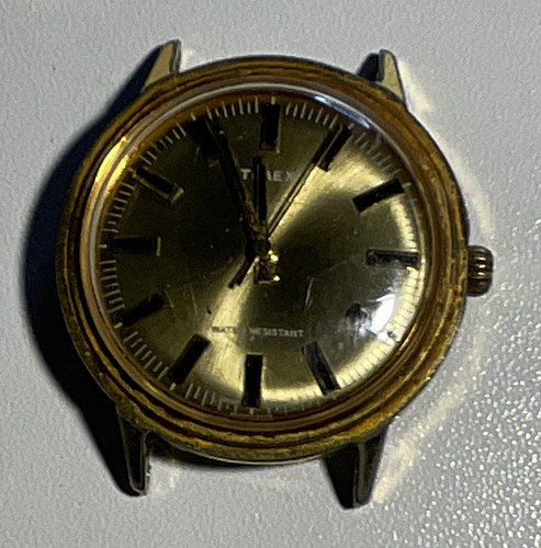 Vintage 1976 timex men - vintage,