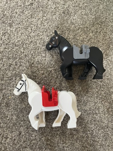 Lego castle classic - lego, horses