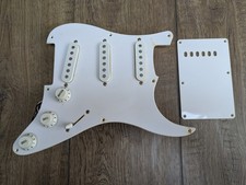 Genuine Squier Strat YAKO
