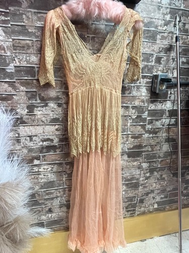 Antique 1920 sheer peach - 1920’s,