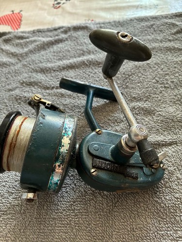 Mitchell 410a vintage fishing - vintage,