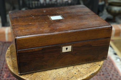 Antique william rosewood - antique,