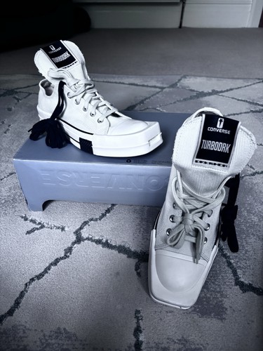 Brand new converse - new, x