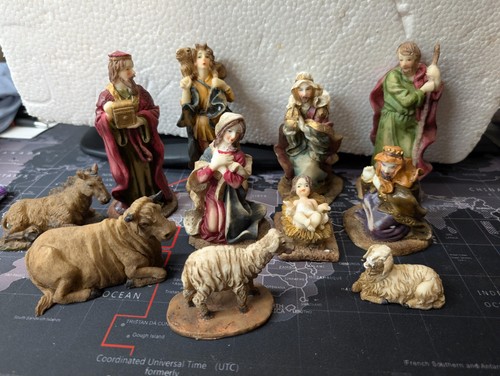 Piece resin nativity scene - resin,