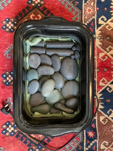 Large hot stone massage - 18, qt