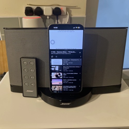 Bose sound dock - dock, series