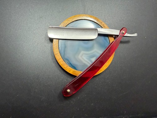 Vintage crown razor - ,