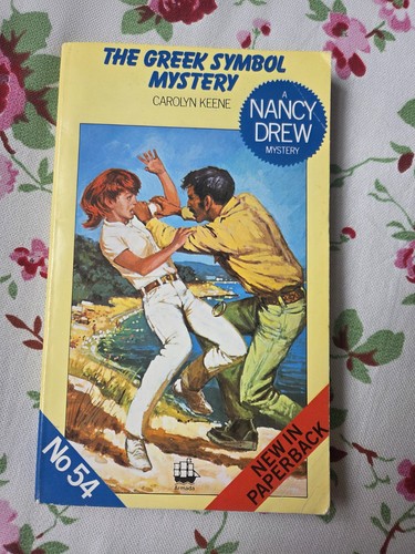 Retro nancy drew - nancy,