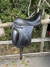 Style International Monoflap Dressage Saddle Black 17.5” M/W
