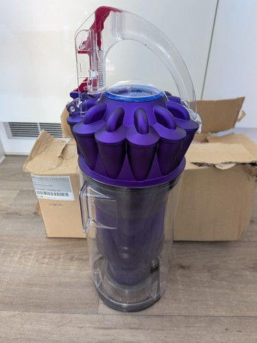 Brand new dyson dc40 animal - dyson,