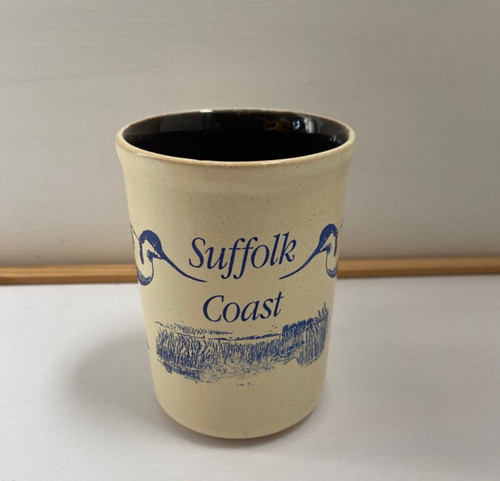 Laugharne mug pottery bird - mug,