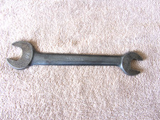 Vintage HEE-MAN Chrome