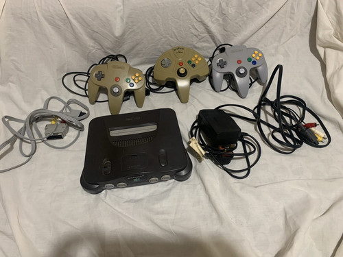 Nintendo black console - black,