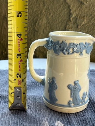 White blue wedgwood etruria - white,