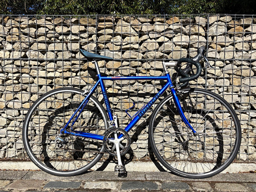 Bianchi gold race road bike - road,