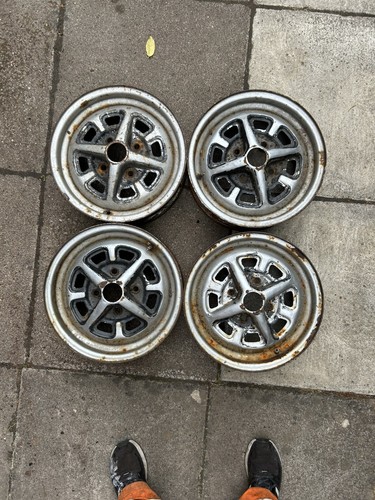 Mgb mgbgt rostyle wheels 5j - mgbgt,