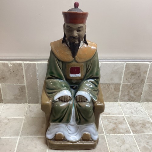 Chinese figurinesof emperor - figurinesof,