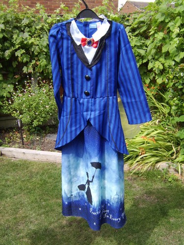 Mary poppins disney - poppins, dressing