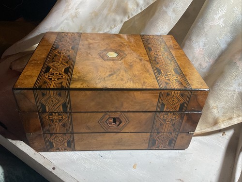 Antique victorian walnut - antique, &