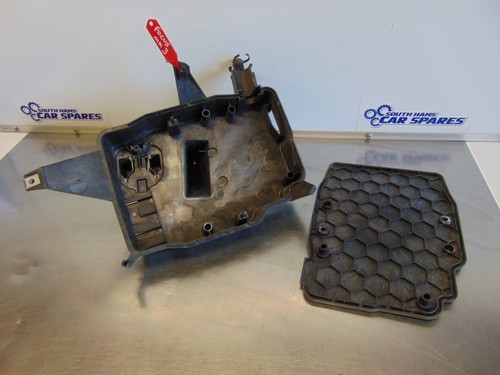 Ford focus ecu box housing - ford,