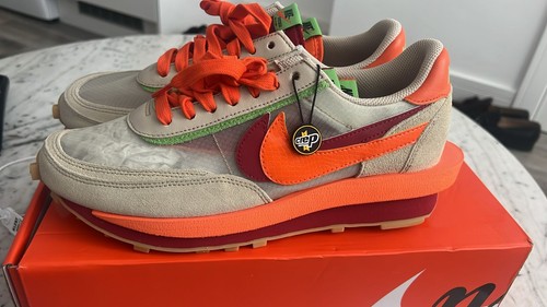 New unworn nike waffle - nike, ld