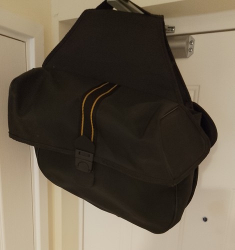 Motorbike saddle bag