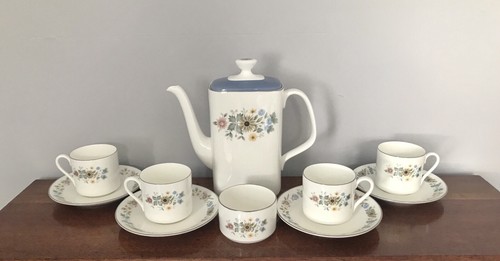 Tea coffee set royal doulton - coffee,