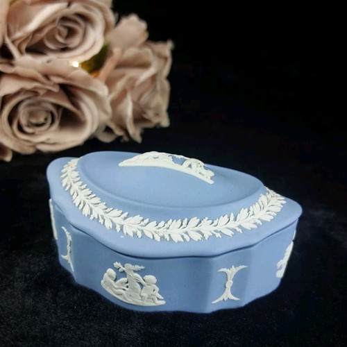 Wedgwood jasperware blue - jasperware,