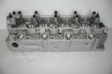 CYLINDER HEAD MITSUBISHI HYUNDAI 2.5 TD 4D56 4D56T D4BH PAJERO L 200 GALLOPER