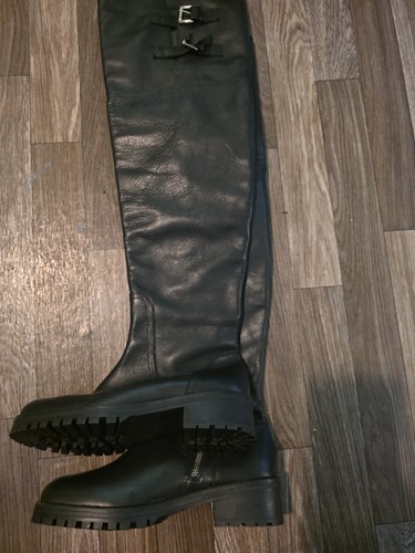 Nwt zara over - nwt, knee