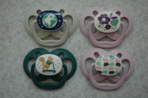 Magnetic pacifier for reborn - magnetic,