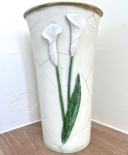 Vintage vase floral lily - -,