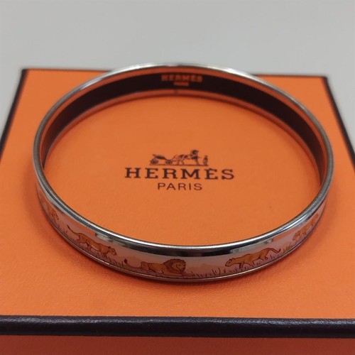 Hermes lion design enamel - lion,