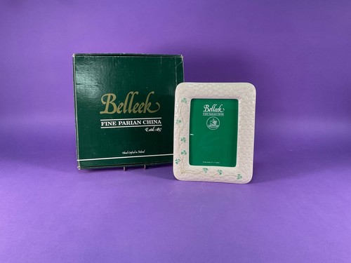 Belleek shamrock photo - belleek,