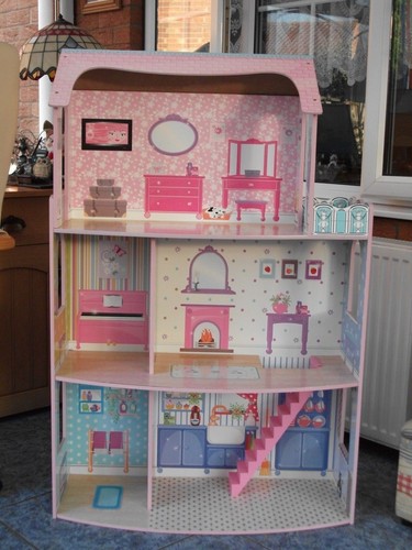 Dolls house wooden - dolls,