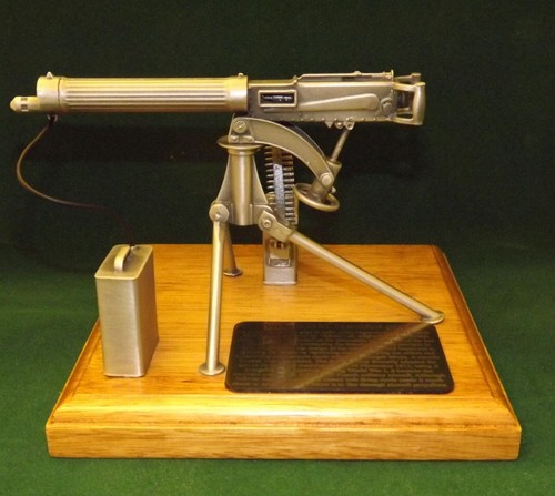 Plinth mounted 1 6 - mounted, 1:6