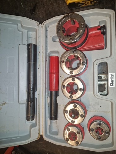 Clarke piece pipe - piece,