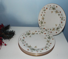 SET OF 6 Royal Doulton Strawberry Cream Dinner Plates 27cm Fine Bone China