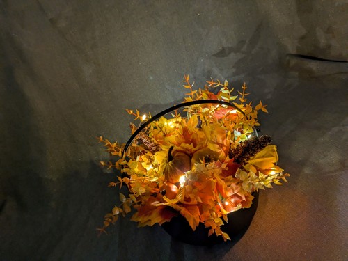 Black cauldron with led - black,