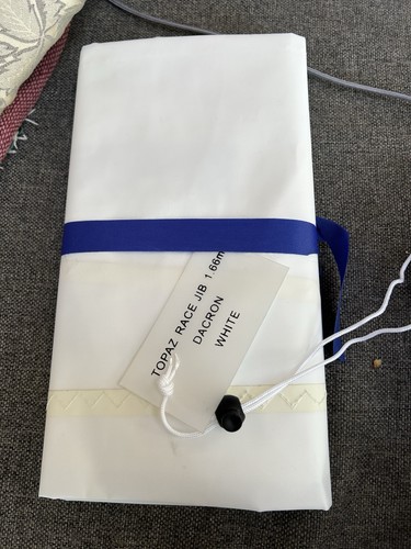 Topaz dinghy race - jib, 1.66m