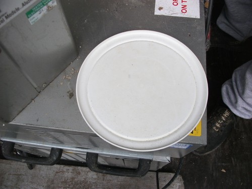 Pizza hut tray lid plate - hut,