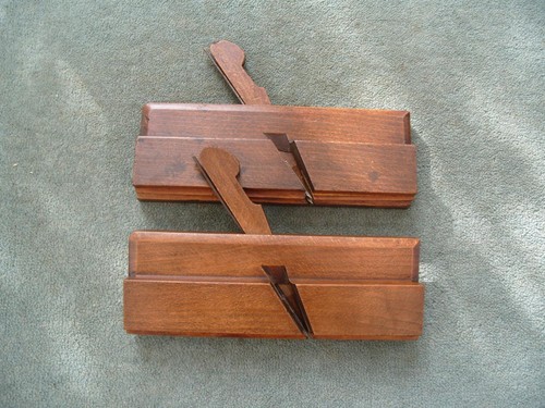 Two side bead - moulding, planes