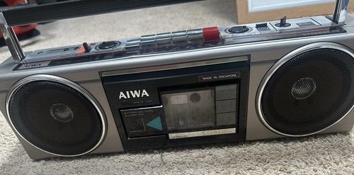 Aiwa 210k boombox - cs-210k,