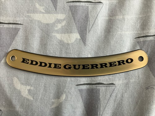 Wwe nameplate world - wwe,