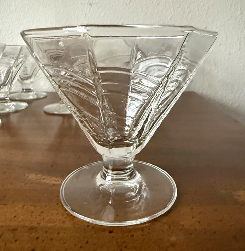 Set octagonal sherbet - of, 10