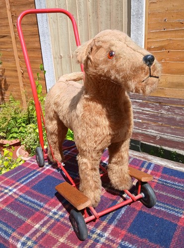 Vintage push along dog - along,